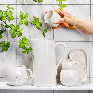 New Party Set 2 Espresso Mug + 2 Mini Tray - White - Egg Back Home