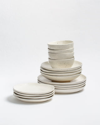 Caelum Stoneware Dinnerware 16 Pieces – handmade stoneware tableware set – Egg Back Home