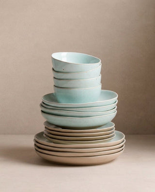Minted Stoneware Dinnerware 16 pieces — shopify 1
